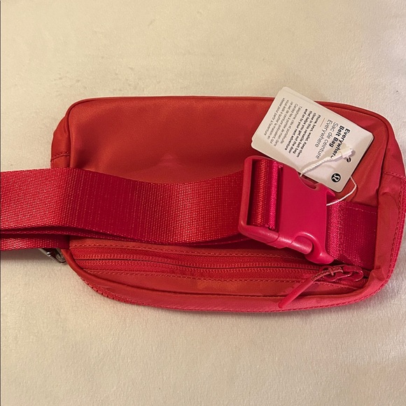 Lululemon Hot Pink Belt Bag - Picture 7 of 11